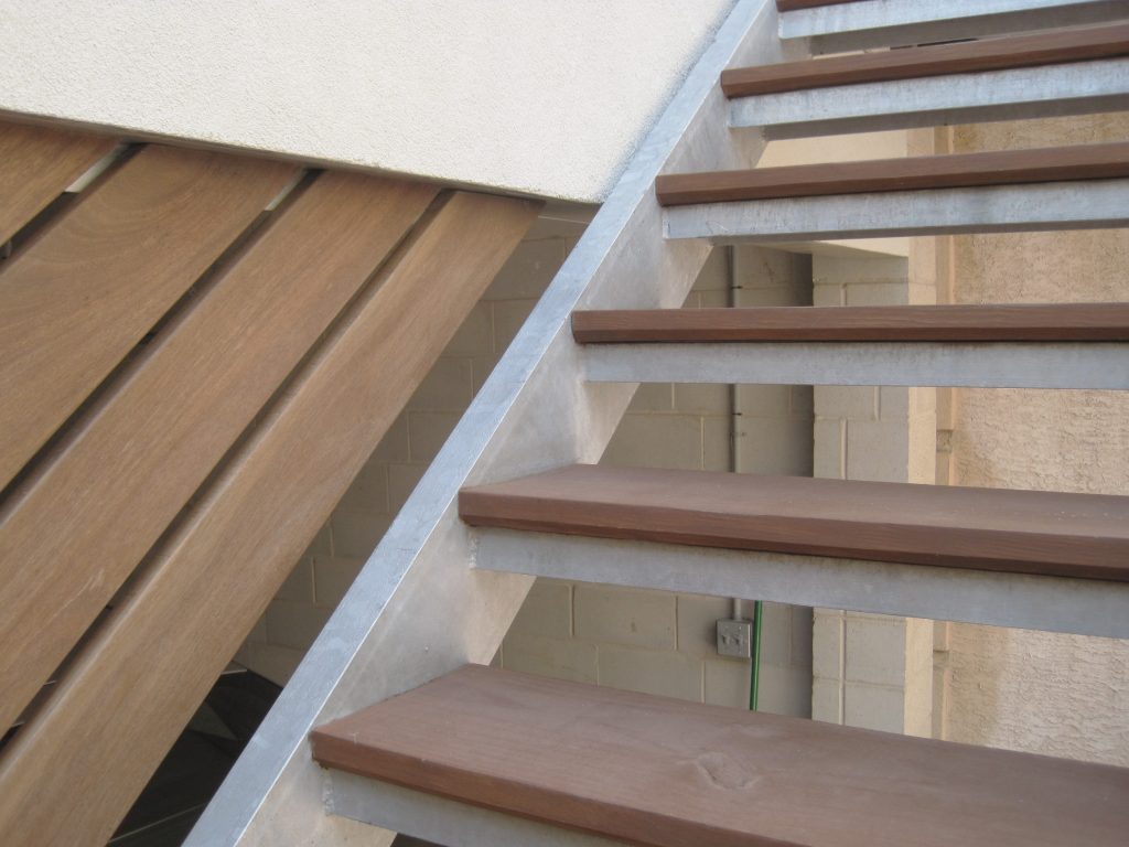 stair detail exterior